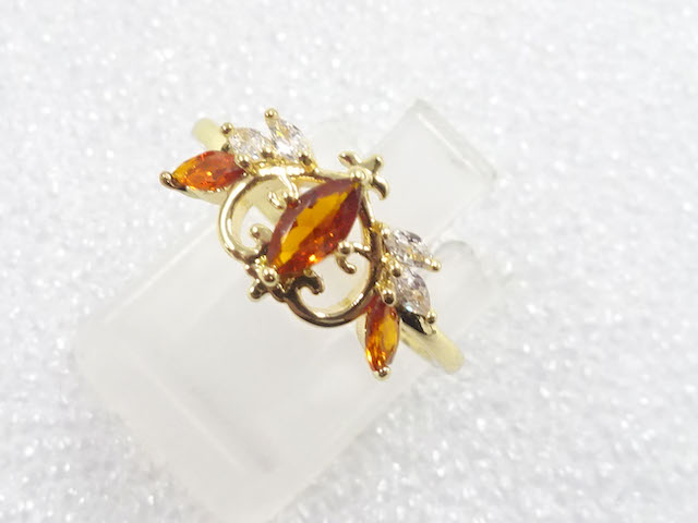 JAPANESE KIMONO / ANTIQUE COLORED STONE RING (SIZE 11)